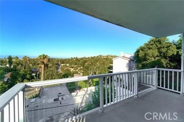 21651 Yucatan Avenue, Woodland Hills, CA 91364 — photo 28 of 41
