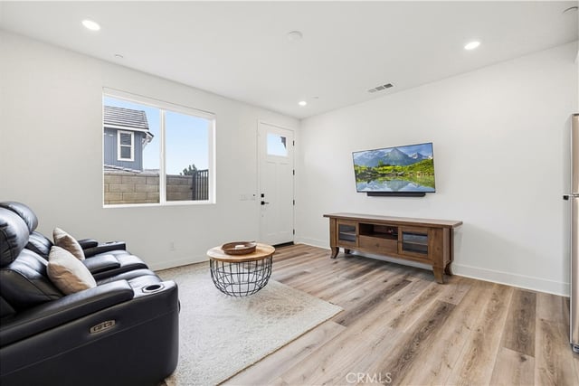 30012 Chestnut Lane, Castaic, CA 91384 — photo 19 of 50