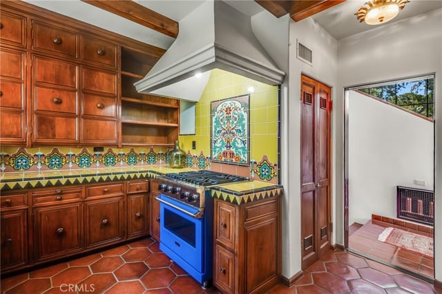 1 Peppertree Drive, Rancho Palos Verdes, CA 90275 — photo 10 of 46