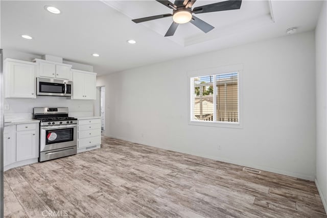 45131 28th street east spc 11, Lancaster, CA 93535 — photo 5 of 17