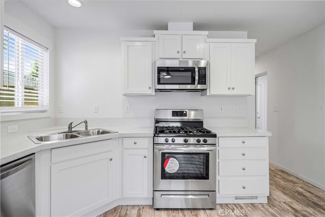 45131 28th street east spc 11, Lancaster, CA 93535 — photo 9 of 17