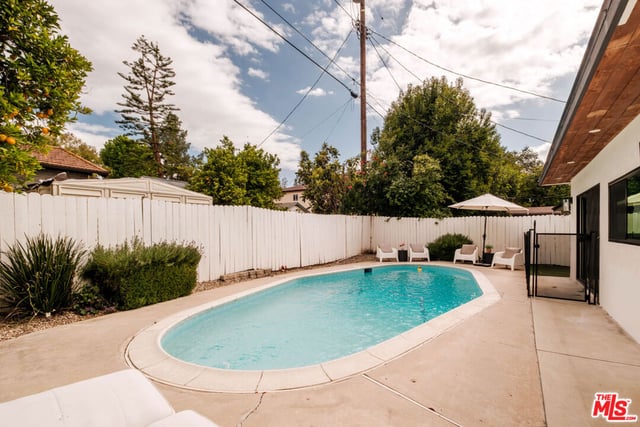 23262 Ostronic Drive, Woodland Hills, CA 91367 — photo 36 of 40