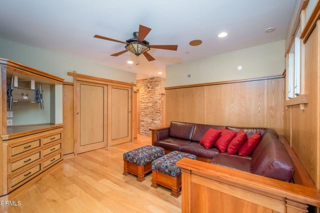 251 Palomares Avenue, Ventura, CA 93003 — photo 11 of 49