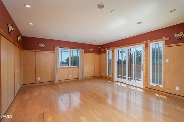 251 Palomares Avenue, Ventura, CA 93003 — photo 21 of 49