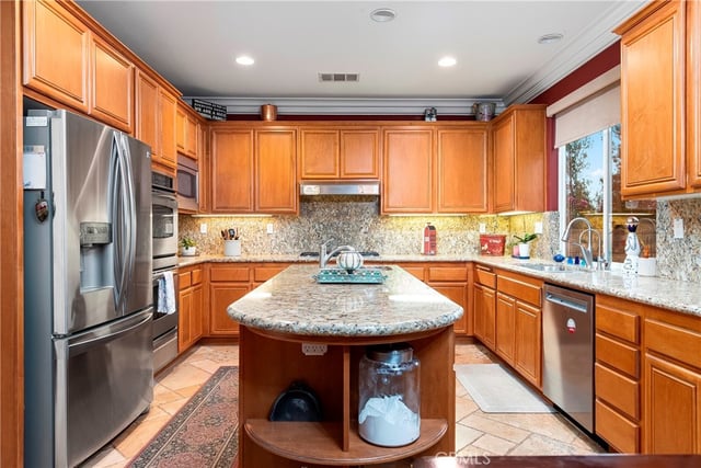 29161 Harmony Way, Saugus, CA 91390 — photo 17 of 70