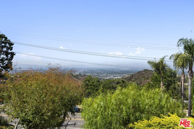 14330 Mulholland Drive, Los Angeles, CA 90077 — photo 28 of 32