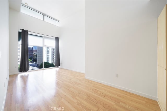 630 W 6th 616, Los Angeles, CA 90017 — photo 14 of 25