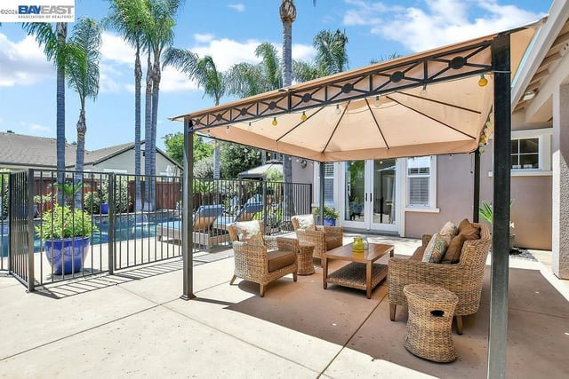 1660 Albani Pl, Brentwood, CA 94513 — photo 6 of 47