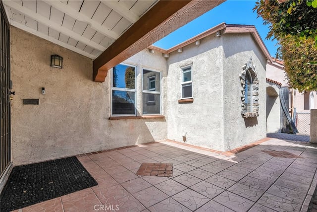 1617 W 80th Street, Los Angeles, CA 90047 — photo 5 of 25
