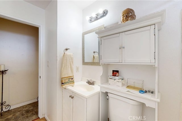 1168 E 10th 218B, Long Beach, CA 90813 — photo 10 of 28