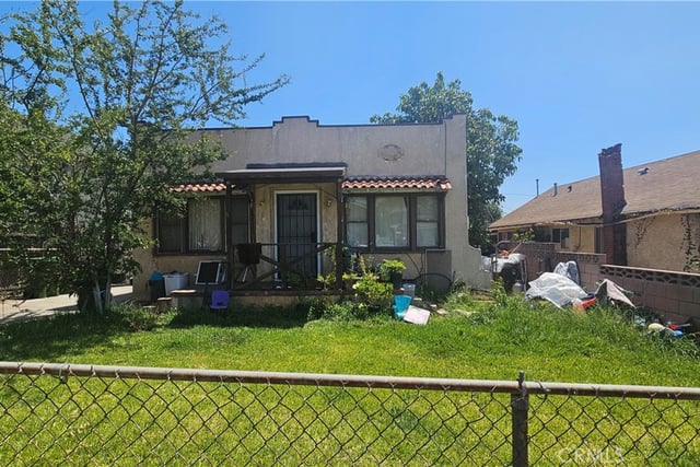 1006 S Concord, Los Angeles, CA 90023 — photo 2 of 9