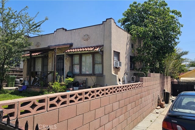 1006 S Concord, Los Angeles, CA 90023 — photo 5 of 9
