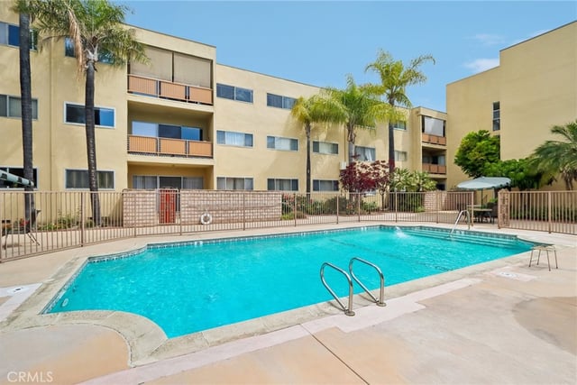 6225 Coldwater Canyon Avenue 102, North Hollywood, CA 91606 — photo 28 of 35