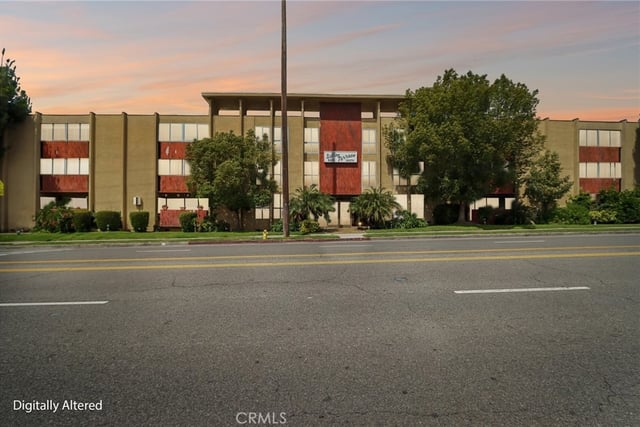 6225 Coldwater Canyon Avenue 102, North Hollywood, CA 91606 — photo 33 of 35