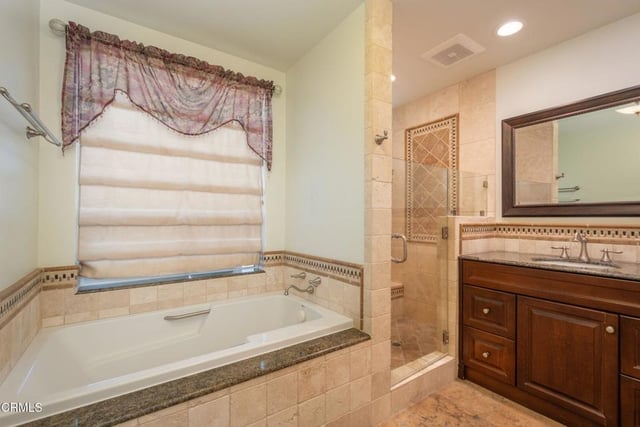 942 Loma Vista Place, Santa Paula, CA 93060 — photo 17 of 33