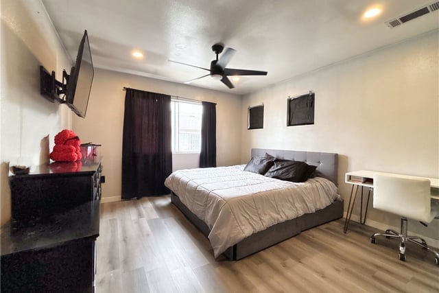 820 W Compton 16, Compton, CA 90220 — photo 22 of 31