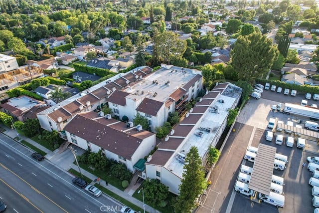 5115 Kester 7, Sherman Oaks, CA 91403 — photo 37 of 45