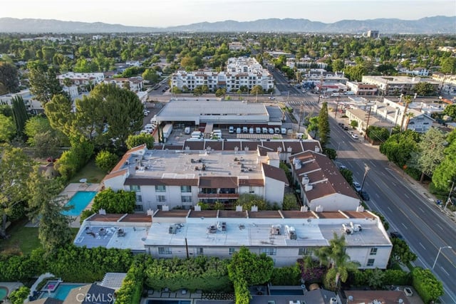 5115 Kester 7, Sherman Oaks, CA 91403 — photo 42 of 45