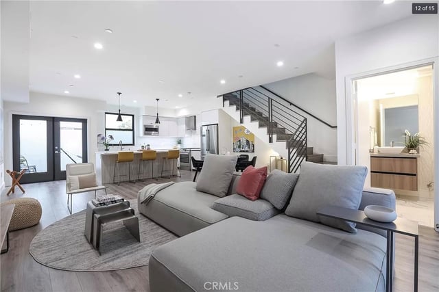829 N Martel 2, Los Angeles, CA 90046 — photo 4 of 15