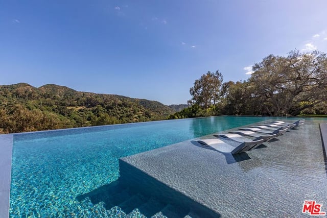2571 Wallingford Drive, Beverly Hills, CA 90210 — photo 25 of 53
