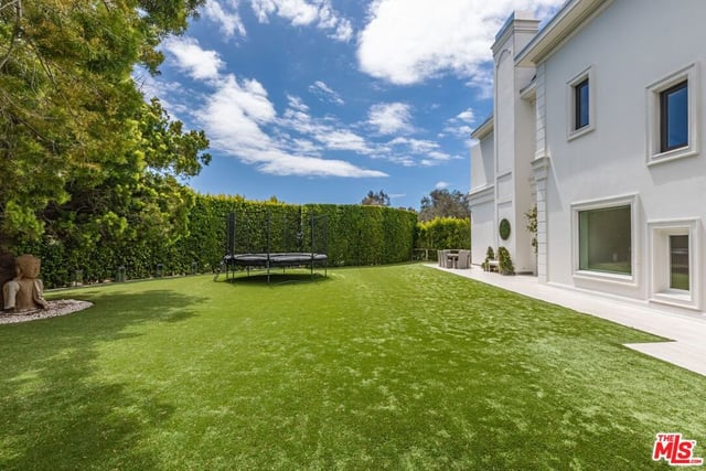 2571 Wallingford Drive, Beverly Hills, CA 90210 — photo 28 of 53