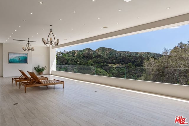 2571 Wallingford Drive, Beverly Hills, CA 90210 — photo 35 of 53