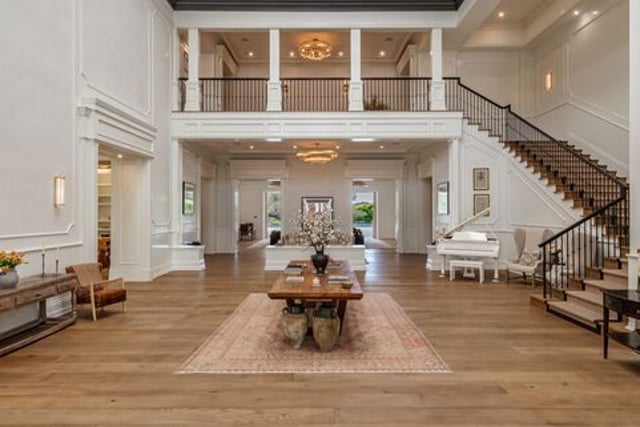 2571 Wallingford Drive, Beverly Hills, CA 90210 — photo 8 of 53