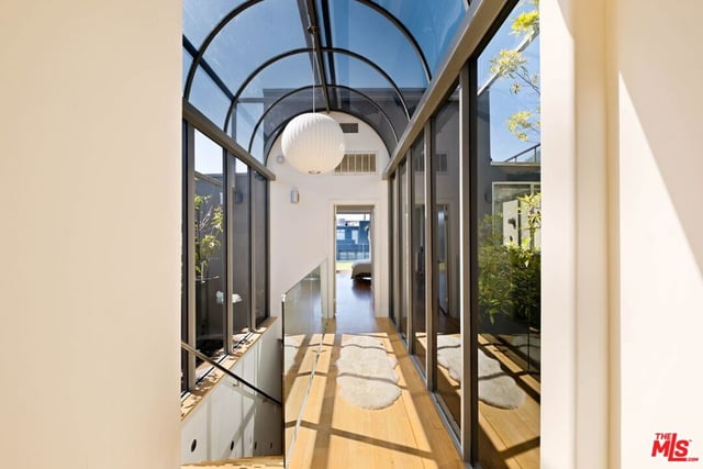 230 Carroll Canal, Venice, CA 90291 — photo 16 of 31
