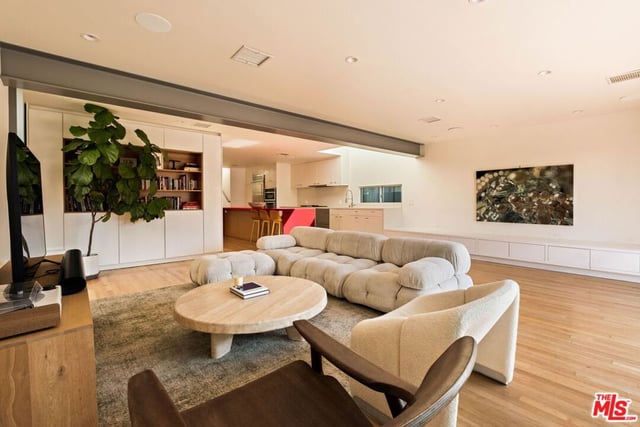 230 Carroll Canal, Venice, CA 90291 — photo 7 of 31