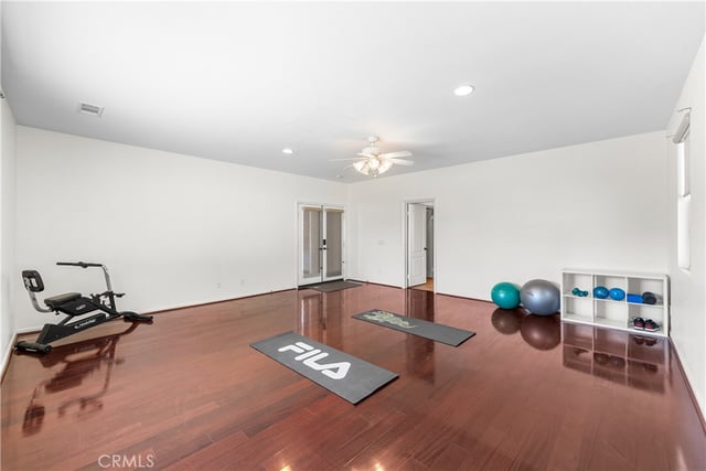 658 E Lago Lindo Rd, Palmdale, CA 93550 — photo 40 of 73