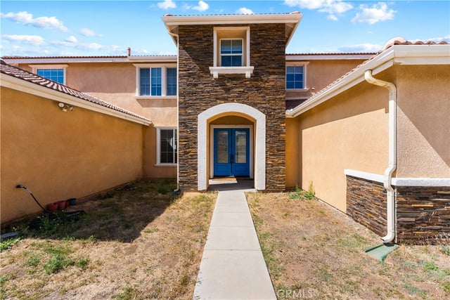 658 E Lago Lindo Rd, Palmdale, CA 93550 — photo 5 of 73