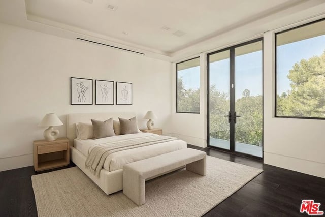 2700 Woodstock Road, Los Angeles, CA 90046 — photo 39 of 54