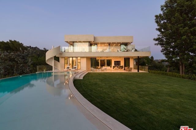 2700 Woodstock Road, Los Angeles, CA 90046 — photo 45 of 54