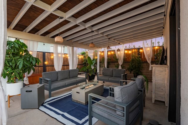 2330 W 29th Place, Los Angeles, CA 90018 — photo 20 of 21