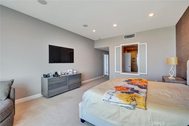900 W Olympic Boulevard 45F, Los Angeles, CA 90015 — photo 17 of 37