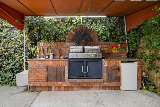 466 Vine, Glendale, CA 91204 — photo 32 of 75