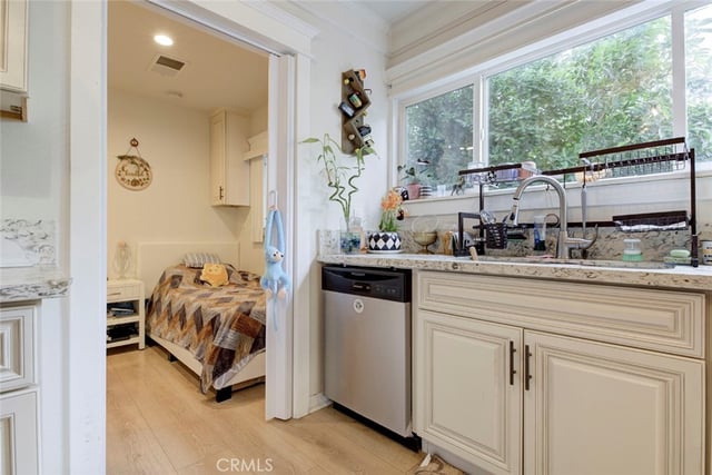 466 Vine, Glendale, CA 91204 — photo 46 of 75