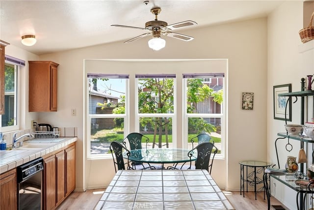 13691 Gavina ave 417, Sylmar, CA 91342 — photo 15 of 30