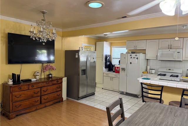 9916 Whitaker Avenue, North Hills, CA 91343 — photo 13 of 16