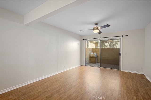 15425 Sherman 107A, Van Nuys, CA 91406 — photo 4 of 24