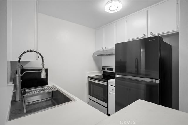 15425 Sherman 107A, Van Nuys, CA 91406 — photo 9 of 24