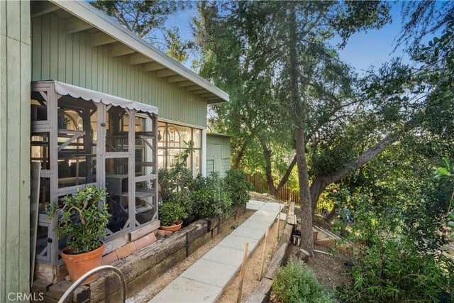 3582 Elm Drive, Calabasas, CA 91302 — photo 28 of 44