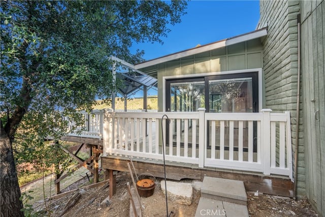 3582 Elm Drive, Calabasas, CA 91302 — photo 29 of 44