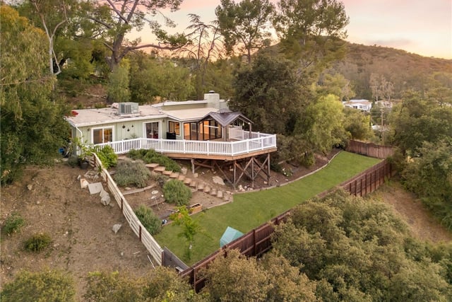 3582 Elm Drive, Calabasas, CA 91302 — photo 41 of 44