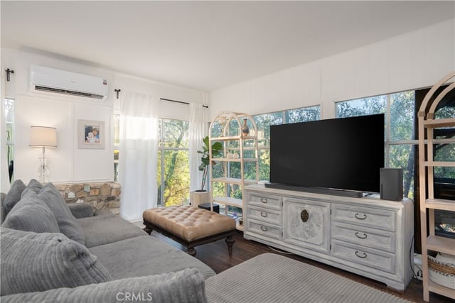 3582 Elm Drive, Calabasas, CA 91302 — photo 5 of 44