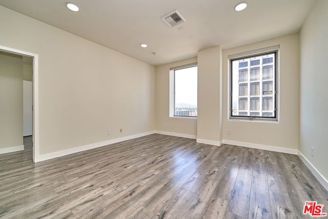 3810 Wilshire Boulevard 1001, Los Angeles, CA 90010 — photo 16 of 35