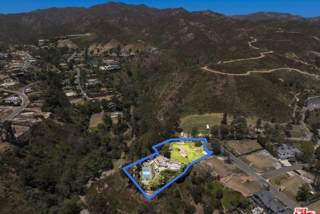 1267 Villa Woods Drive, Pacific Palisades, CA 90272 — photo 3 of 7