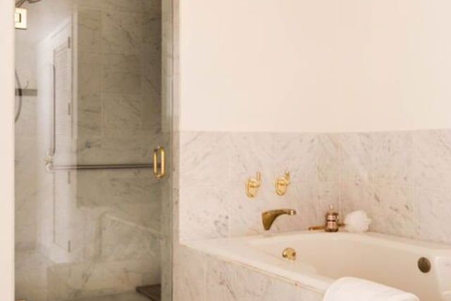 10520 Wilshire Boulevard 303, Los Angeles, CA 90024 — photo 14 of 18