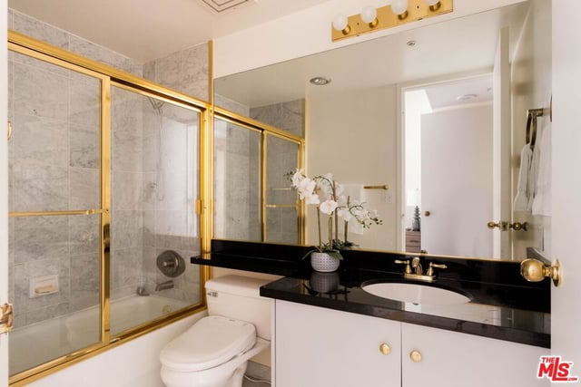10520 Wilshire Boulevard 303, Los Angeles, CA 90024 — photo 16 of 18