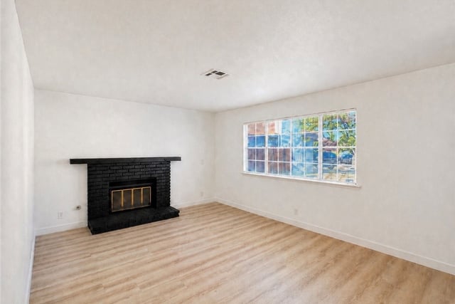 43815 Gillan, Lancaster, CA 93535 — photo 13 of 25